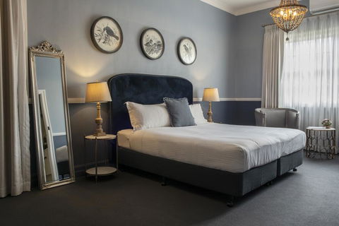 Berida Hotel - Australian Directory 3