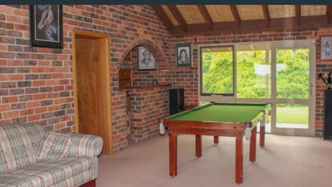 BONNIE DOON - GREAT GET AWAY - Australian Directory 3