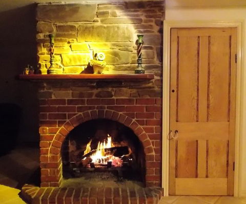Boobook Manor - Australian Directory 1