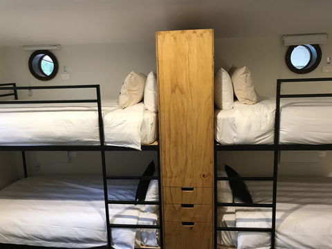 Boogie Woogie Beach House - Australian Directory 3