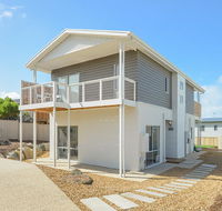 Boomer Beach Retreat - Pet-Friendly - WiFi - Australian Directory
