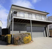 Boronia 2/30 Nettin Circuit - Australian Directory