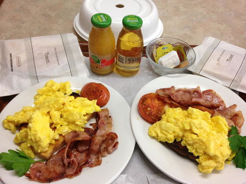 Bororen Motel - Australian Directory 1