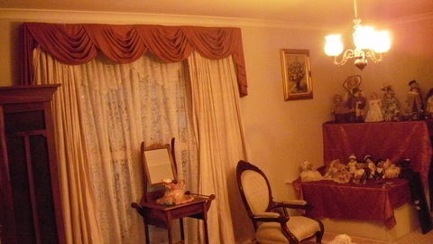 Boulder Lodge - Australian Directory 3