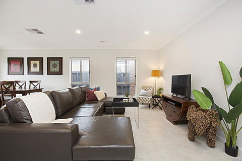 BOUTIQUE STAYS - Carinya - Australian Directory 2