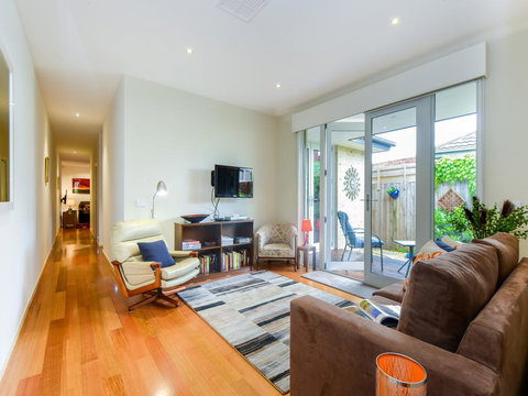Boutique Stays - Seventh Street, House In Parkdale - Australian Directory 1