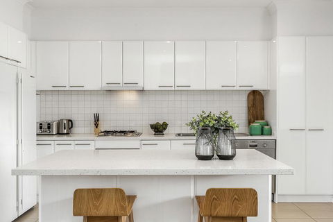 Boutique Stays - The Richardson - Australian Directory 2