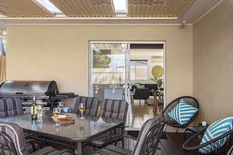 Boutique Stays - The Richardson - Australian Directory 3