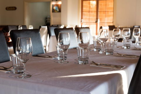 Bowen Inn Motel - Australian Directory 3