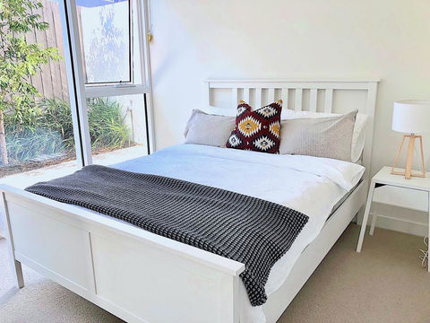 BPM Brighton APT With Garden LG2 - Australian Directory 1
