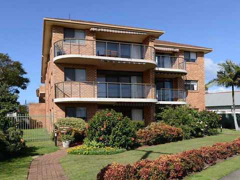 Braemar 6 - Australian Directory 3
