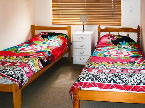 Braemar 6 - Australian Directory 2