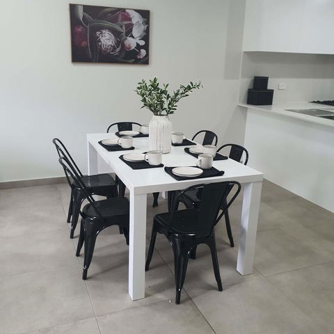 Brand New Apartment In Prime Location In Penrith - Australian Directory 2