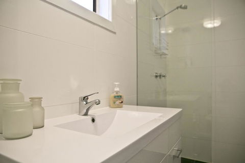 Breakaway Views Lia Place - Australian Directory 3