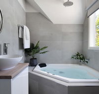 Briars Loft - Daylesford - Australian Directory