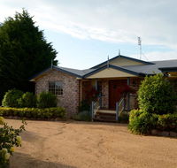 Brick Creek House - Australian Directory