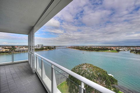 Bridgepoint 1105 - Australian Directory 2