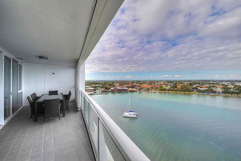 Bridgepoint 1105 - Australian Directory 1