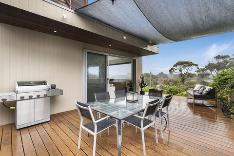 Bridgewater Luxury Family Retreat, Close To The Beach - Australian Directory 2