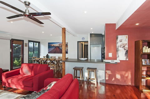 Bridgewater Retreat - Australian Directory 2