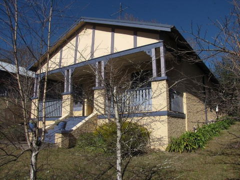 Brigalow Cottage - Australian Directory 0