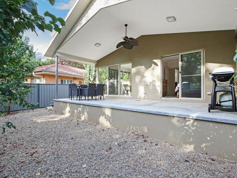 Bright Delight - Modern Luxury - Australian Directory 1