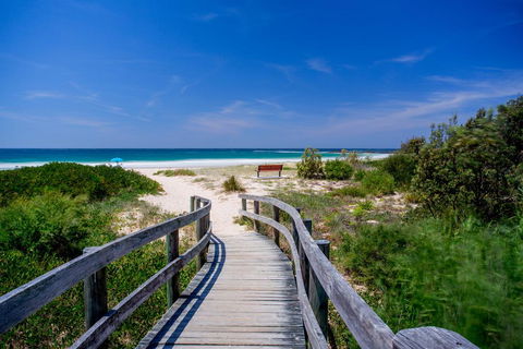 BIG4 Happy Hallidays - Australian Directory 2