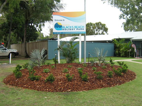 BIG4 Mackay Blacks Beach Holiday Park - Australian Directory 0