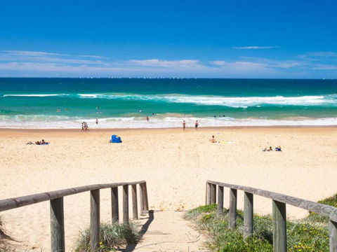 Bijoux Beach House - Australian Directory 1