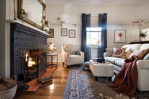 Birch House - Australian Directory 0