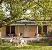Bird House - Australian Directory