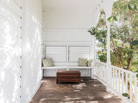 Blake House - Iconic Coastal Homestead - Australian Directory 1