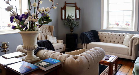 Blue Bell Inn - Australian Directory 3
