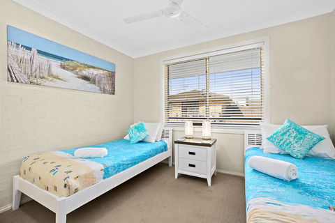 Blue Haze 3 - Sawtell, NSW - Australian Directory 3