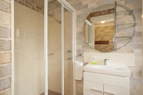 Blue Haze 4 - Sawtell, NSW - Australian Directory 2