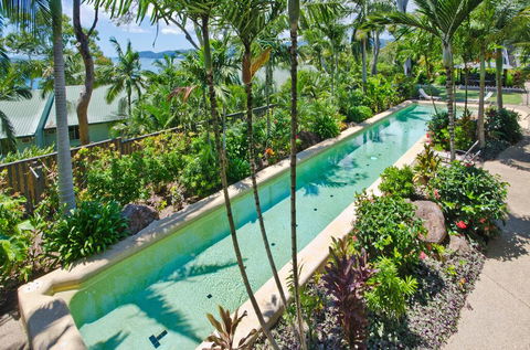 Blue Water Views - Australian Directory 3