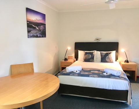 Blue Waters Motel - Australian Directory 0