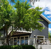Boatshed House - Australian Directory