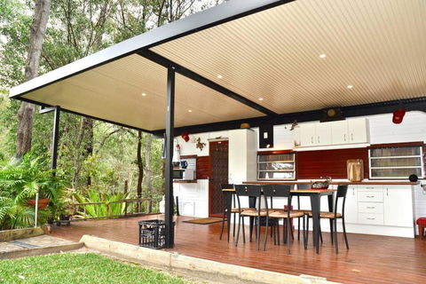 BoBRENE On Tamborine Nude Retreat - Cosy Chalet - Australian Directory 1