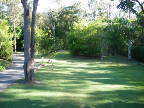 BoBRENE On Tamborine Nude Retreat - Quaint Cottage - Australian Directory 3