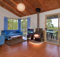 Bombina Cottages - Australian Directory