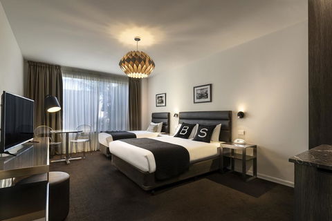 Brighton Savoy Hotel - Australian Directory 3