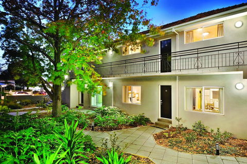 Brighton Serviced Apartments - Australian Directory 3