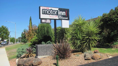 Bristol Hill Motor Inn & Peppa's Licensed Restaurant - Australian Directory 0