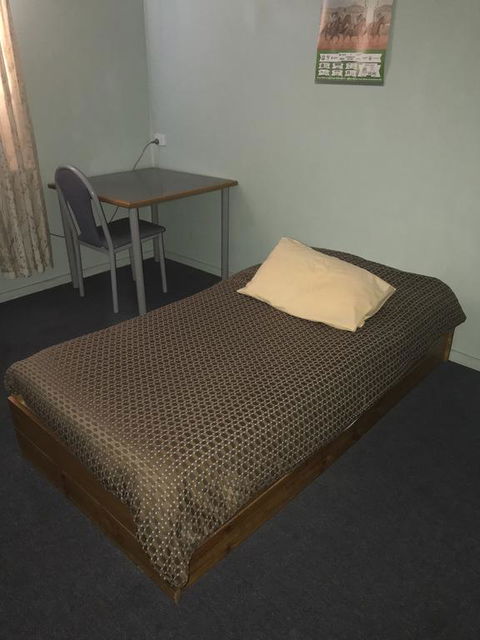 Broken Hill Tourist Lodge - Australian Directory 1