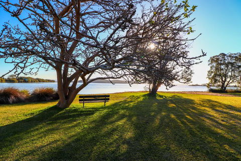 Bromyard Cottage - Australian Directory 2