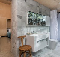Buhwi Bira Byron Bay - Studio - Australian Directory