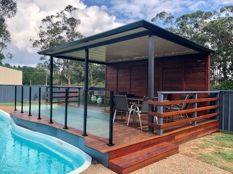 Bull 'n' Bush Hotel Motel - Australian Directory 0