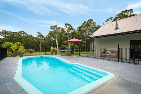 Bush Retreat With Private Pool - Australian Directory 2
