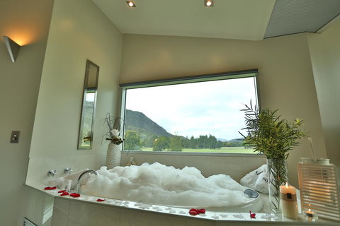 Bushland - Australian Directory 3